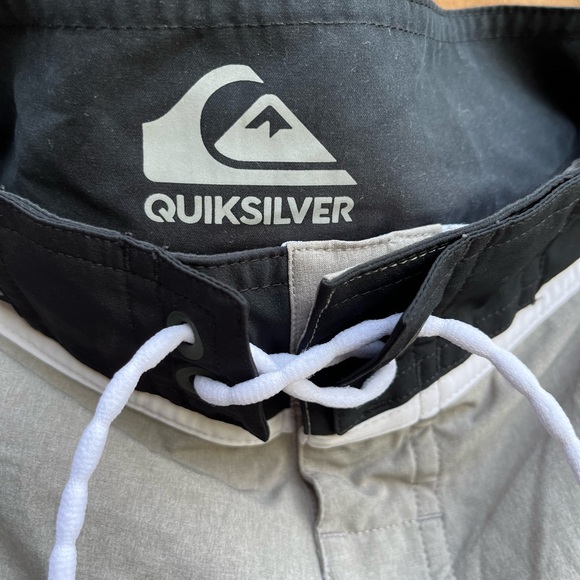 Quiksilver Men's Swim Trunks - Picture 3 of 3